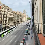 Super Balmes Guest House