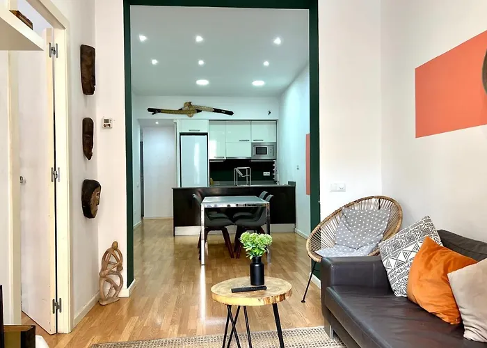 Centric 2 Bedroom Apartment With A Private Lovely Terrace