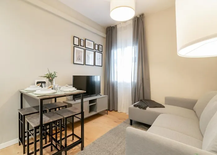 Coliving Gran Via Carlos III