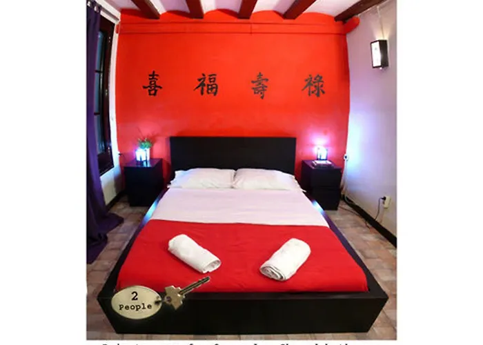 Serenity Gotic Hostel