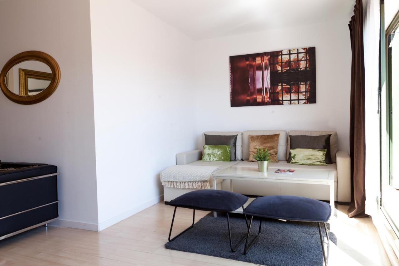 Plaza Catalunya City Center Apartment *