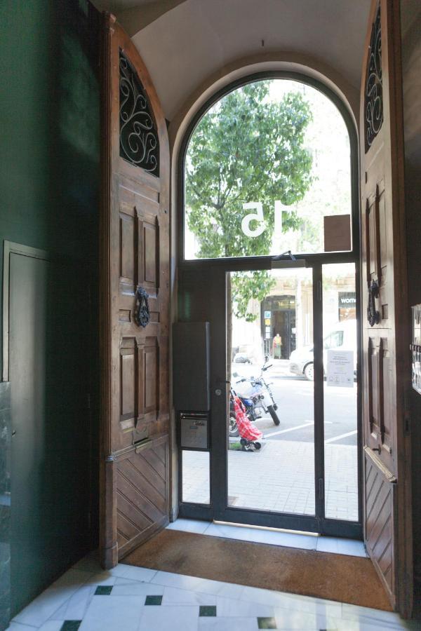 Plaza Catalunya City Center Apartment *
