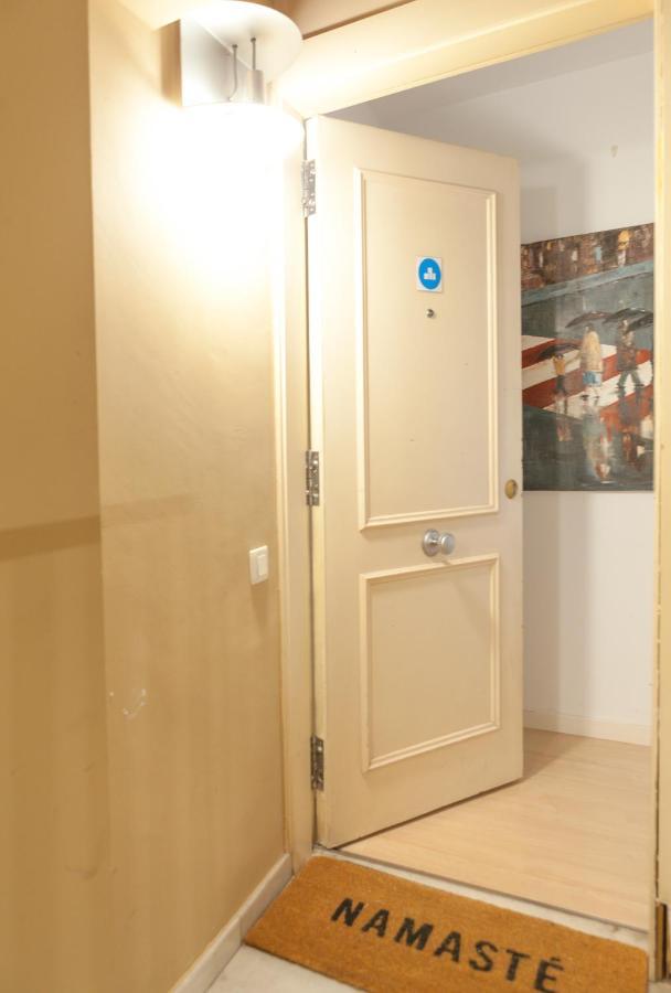 Plaza Catalunya City Center Apartment Barcelona
