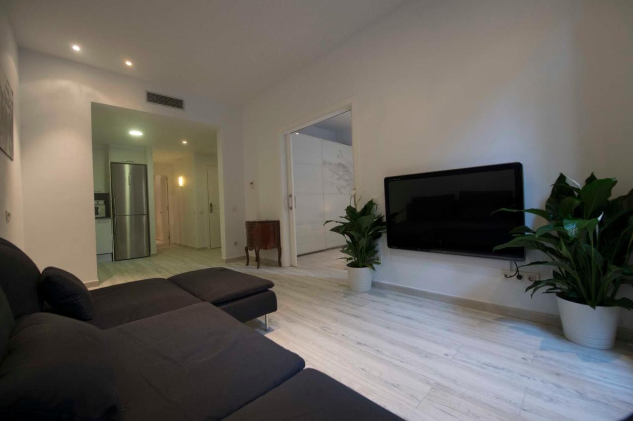 Apartment Roger De Lluria Design Barcelona