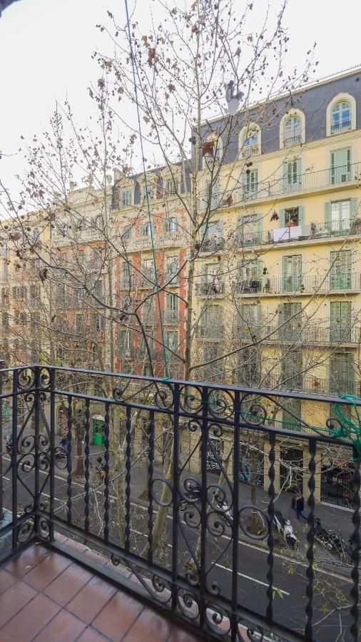 Apartment De 3 *
