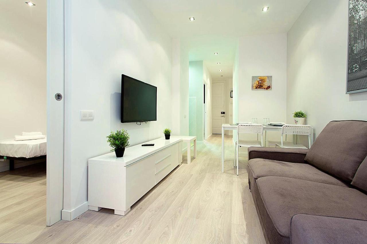 Apartamento Miquel Angel - In Sants Large Community Terrace Barcelona
