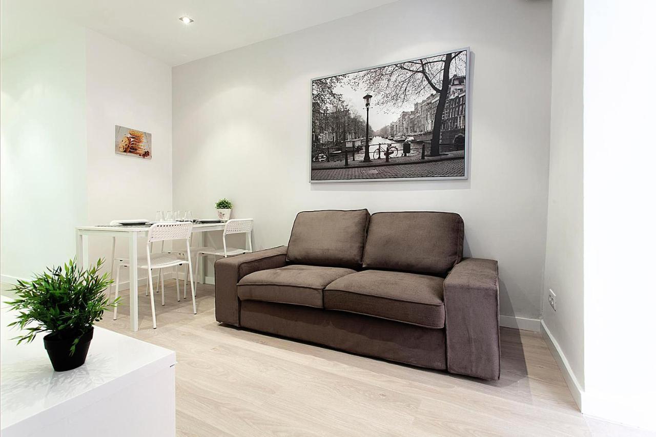 Miquel Angel - In Sants Large Community Terrace Apartamento Barcelona
