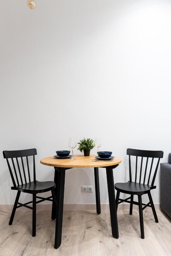 Cozy Studio 5 Min From Camp Nou Apartamento