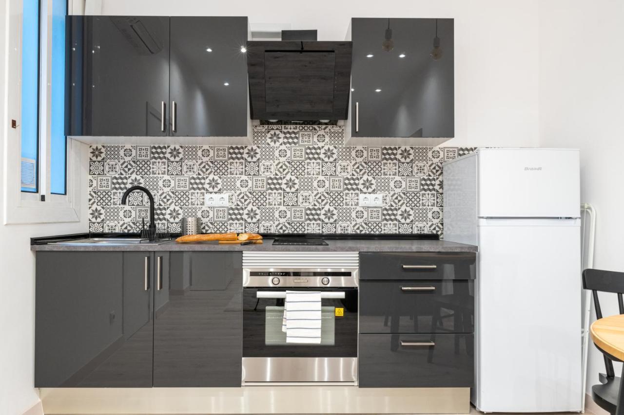 Apartamento Cozy Studio 5 Min From Camp Nou Barcelona