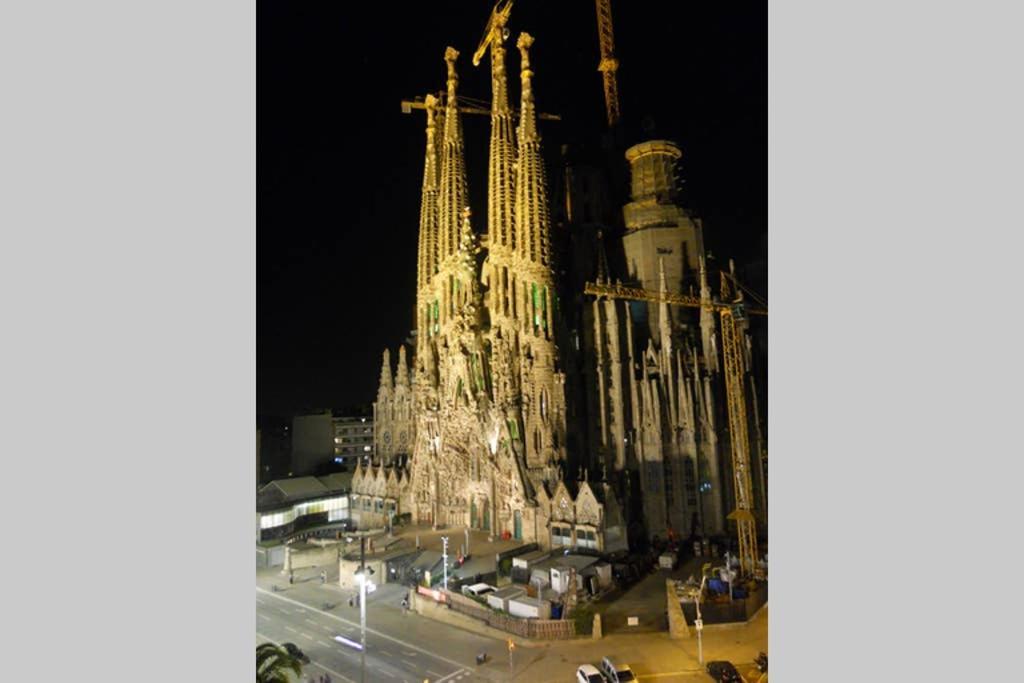 Amazing Views Of Sagrada Familia Barcelona