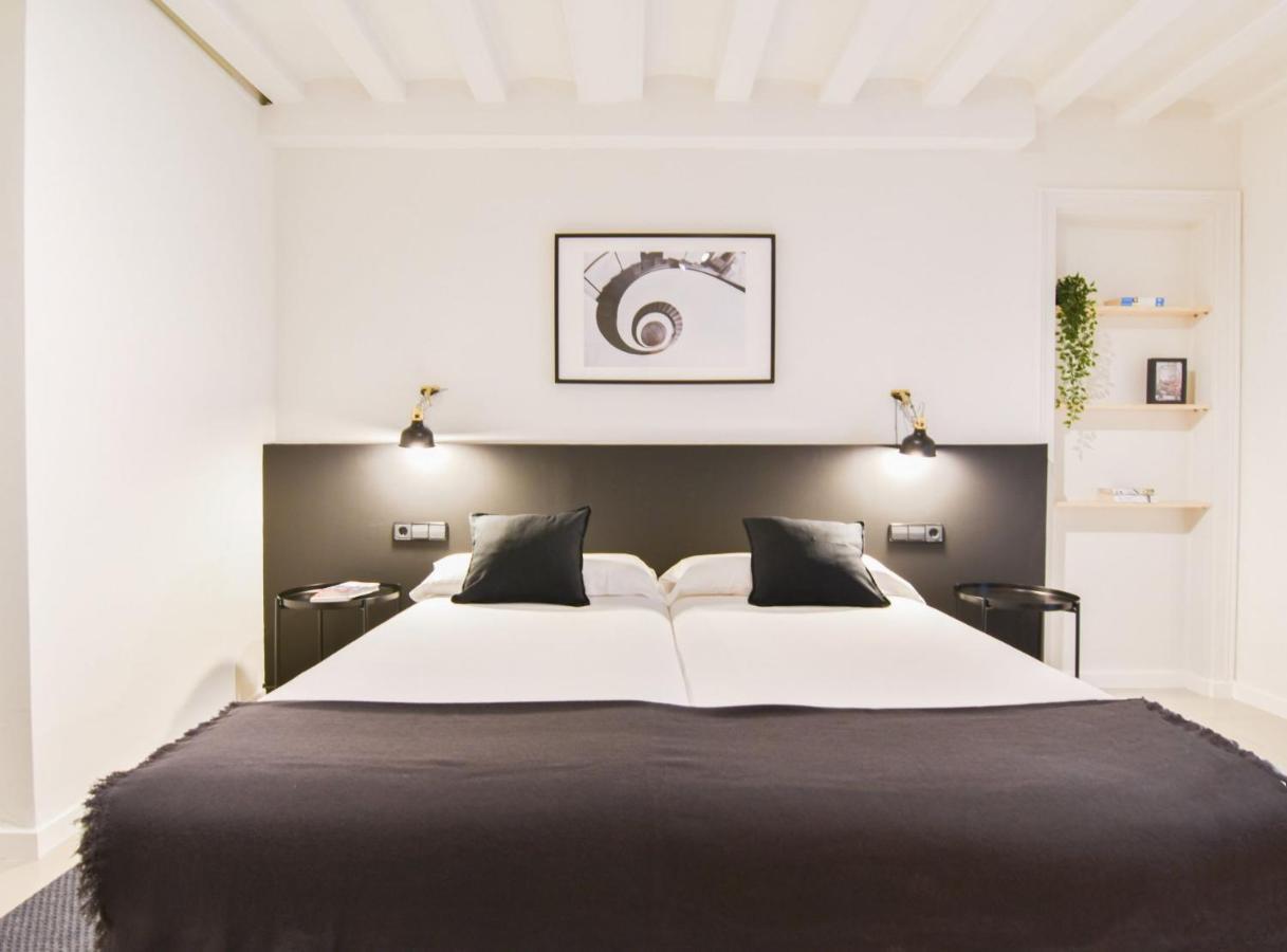 Apartment Caterina 1840 N2 Barcelona