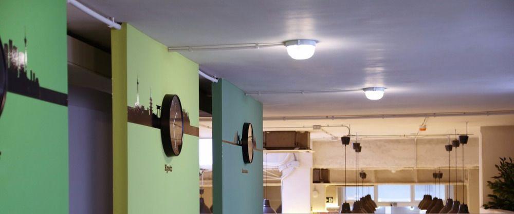 Hostal Hola Eixample Barcelona