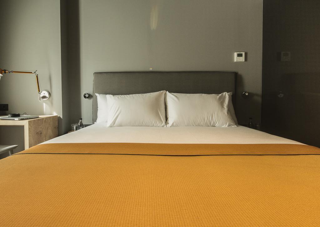 Yurbban Trafalgar Hotel