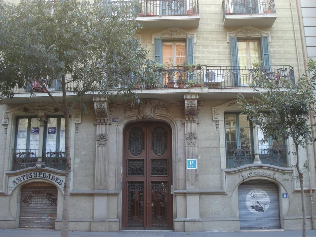 Pensión Felipe 2 2*