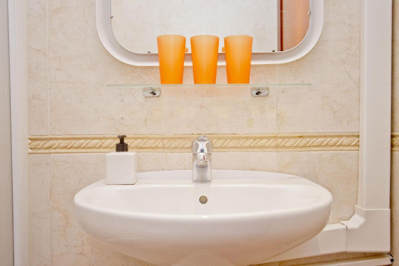 Guest house Seven