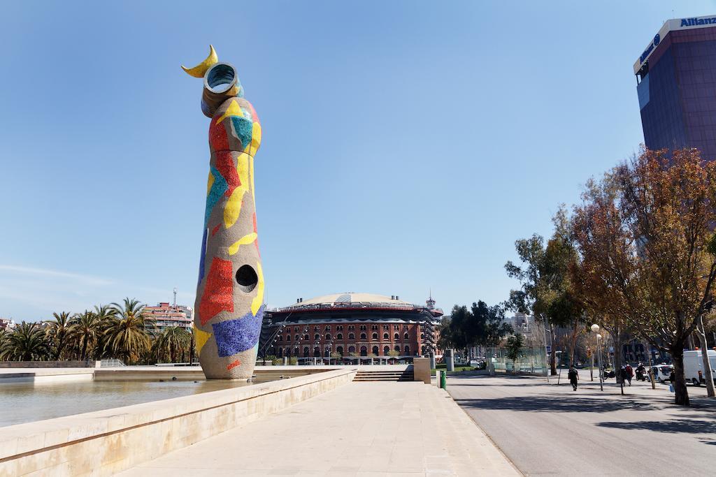 Feelathome Plaza Apartamento *