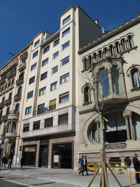 Deco Barcelona-diagonal * Barcelona