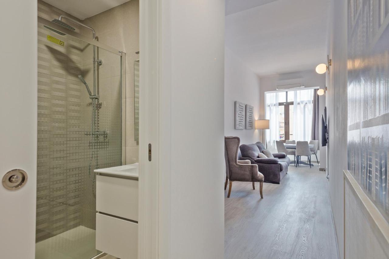 Apartment Alcam Books *