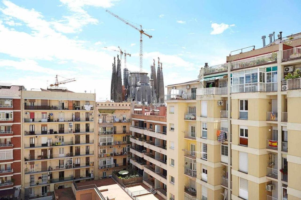 Sagrada Familia Views Nos Preocupa Su Seguridad Apartment