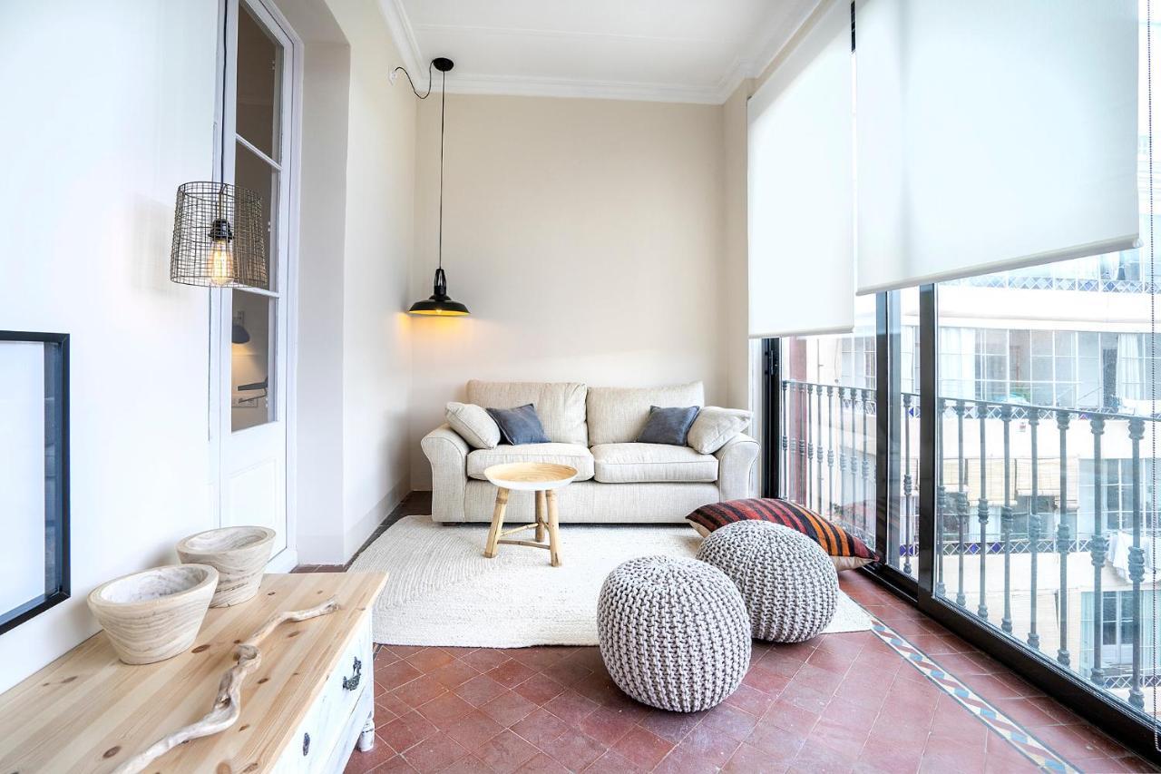 Friendly Rentals Gran Via Apartment *