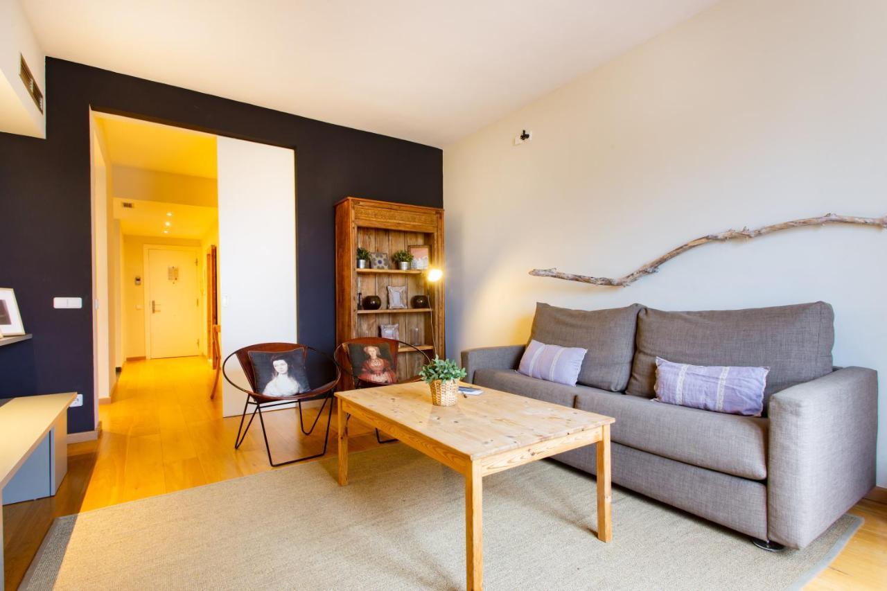 Friendly Rentals Gran Via * Barcelona