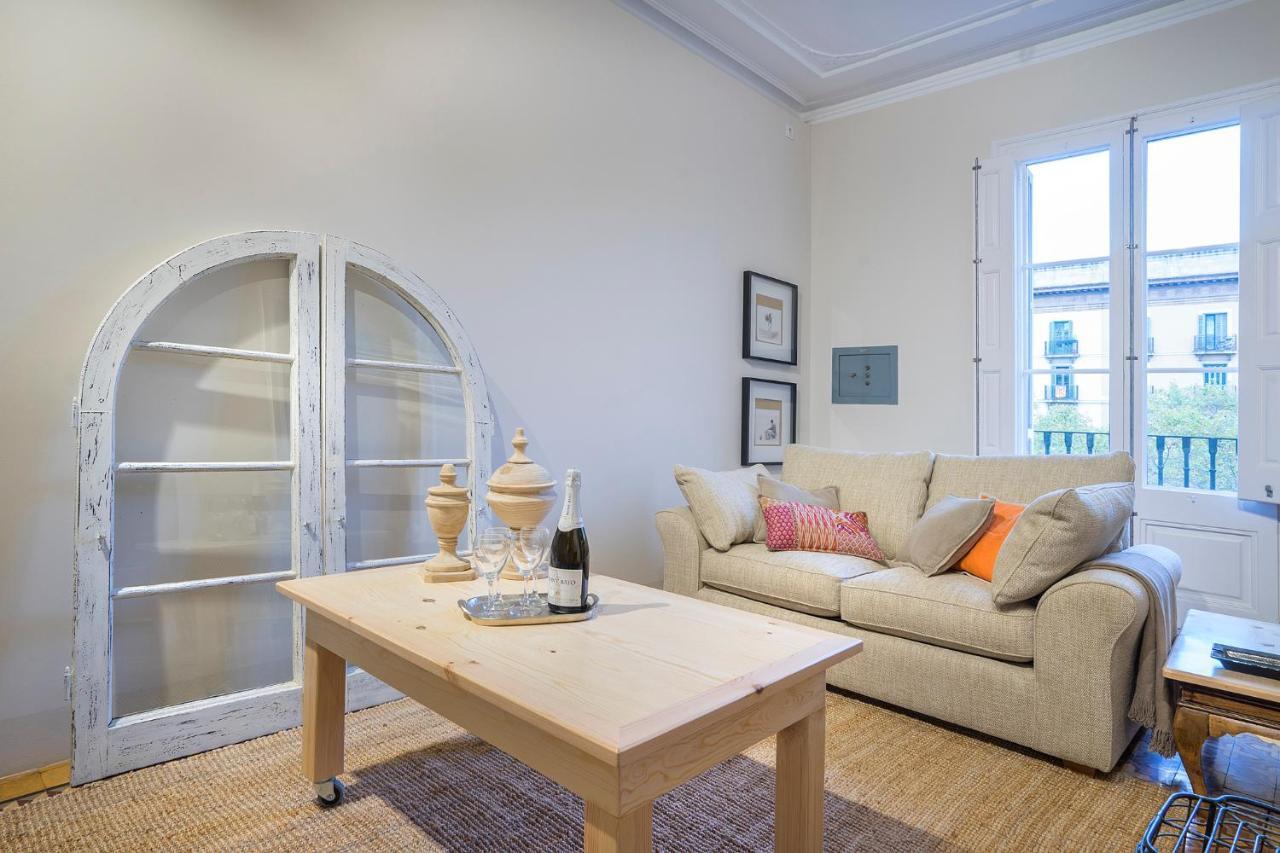 Friendly Rentals Gran Via Barcelona