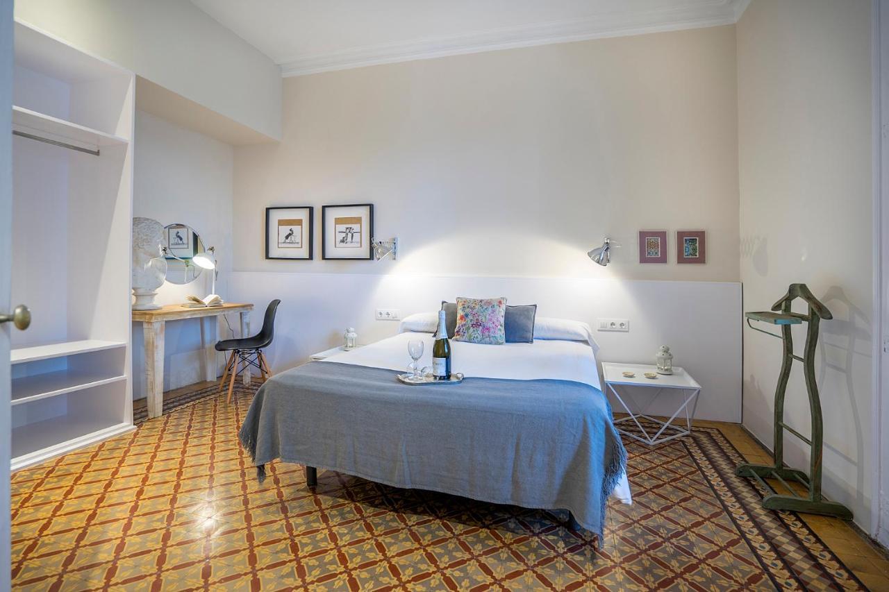 Friendly Rentals Gran Via Apartment