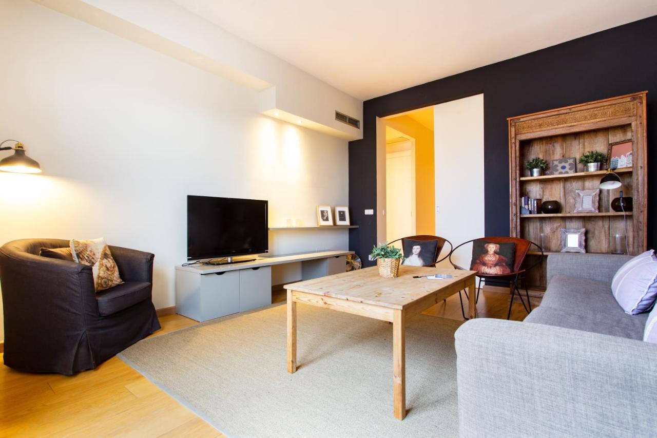 Friendly Rentals Gran Via Barcelona
