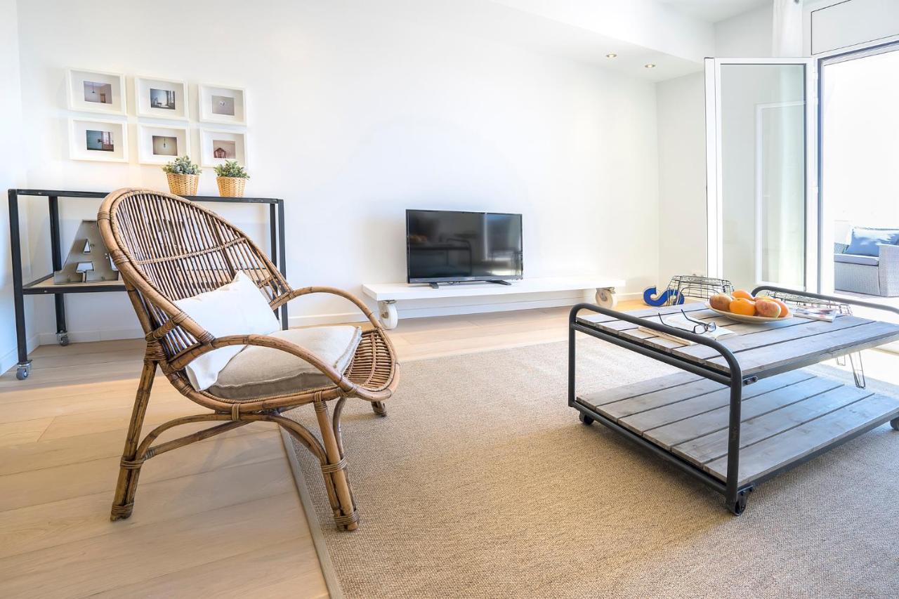 Friendly Rentals Gran Via * Barcelona
