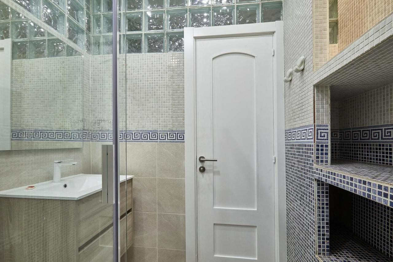 Bbarcelona Apartments Gaudi Avenue Flats Apartment *