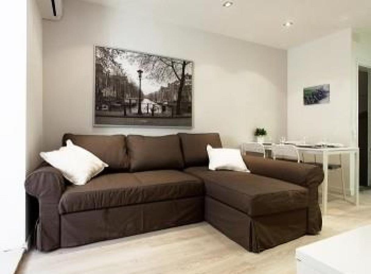 Miquel Angel - In Sants Large Community Terrace Apartamento Barcelona