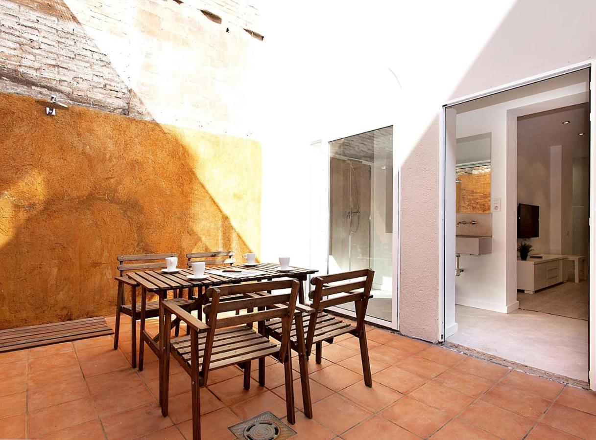 Miquel Angel - In Sants Large Community Terrace Apartamento