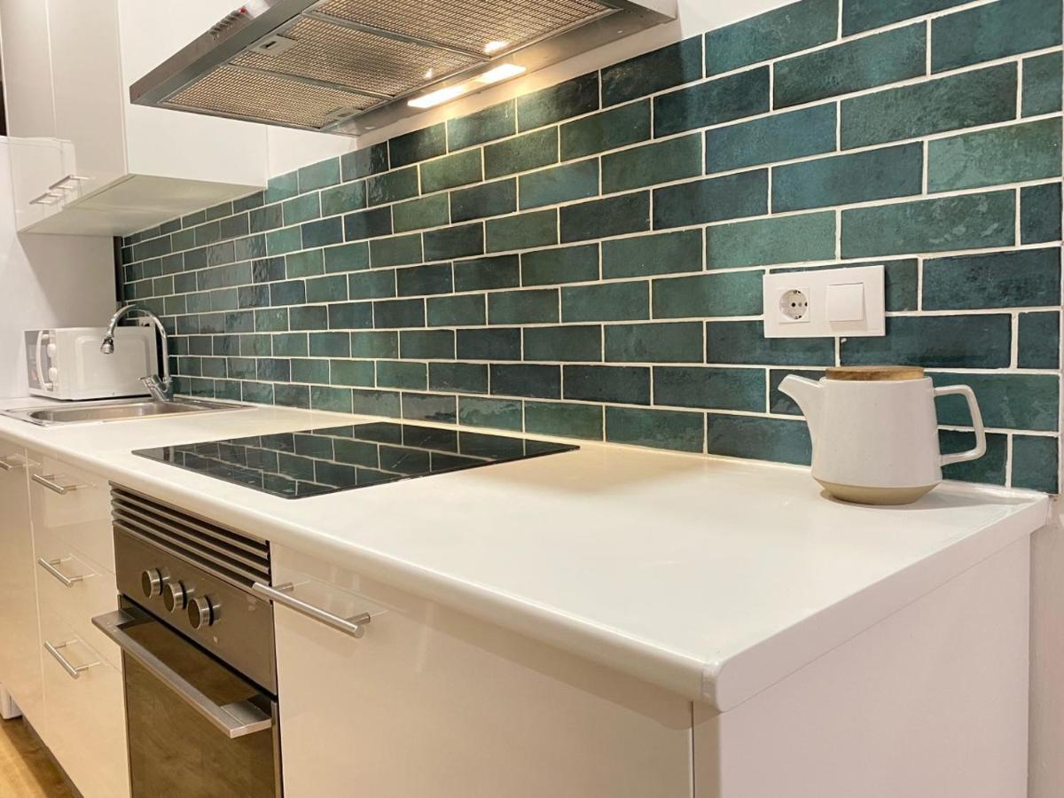Apartamento Lovely New 20 Minutes From Center. Barcelona