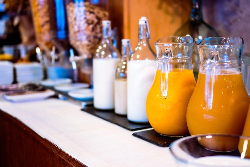 Hotel Madanis Barcelona