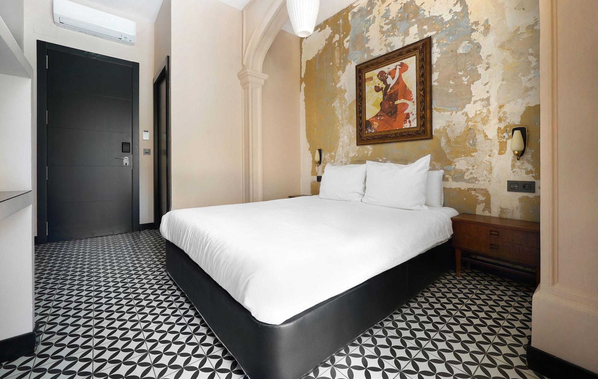 Aparthotel Numa Roca 4*