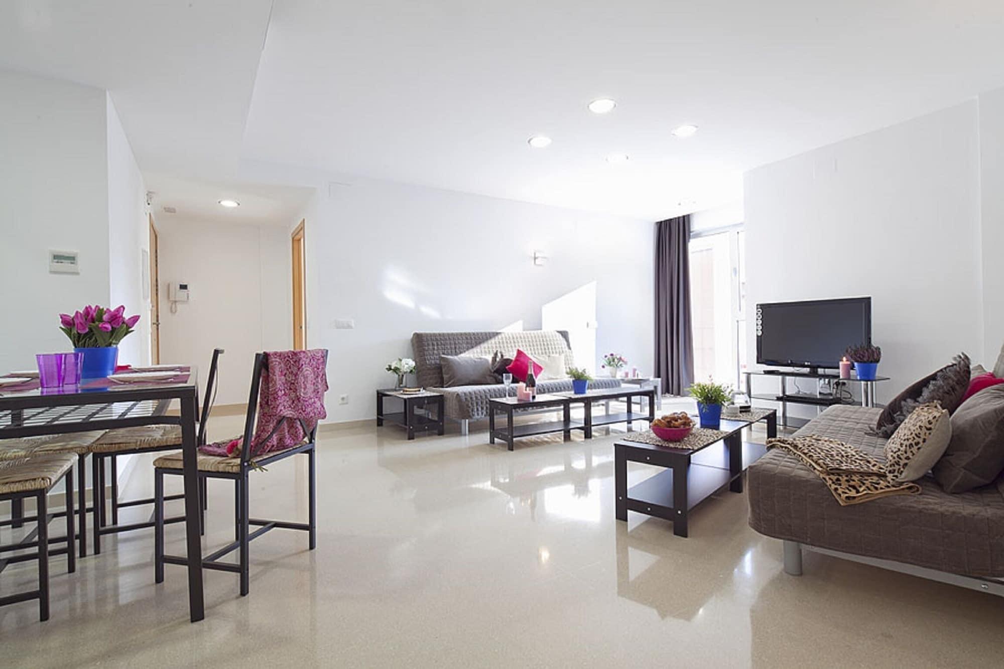 Charmsuites Nou Rambla Apartment