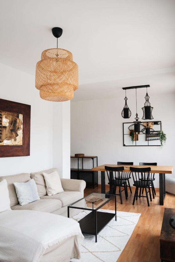 Sunny And Modern Ideal For Groups Apartamento Barcelona