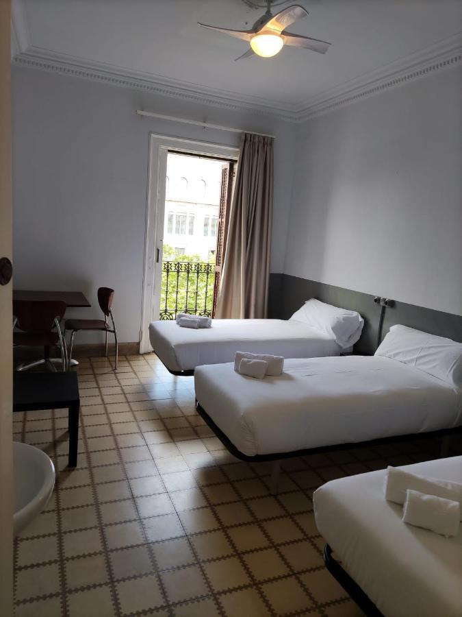 Monegal Hotel 2*