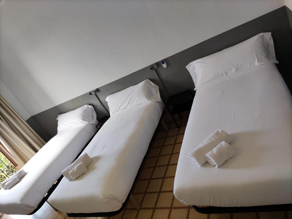 Monegal Hotel 2*