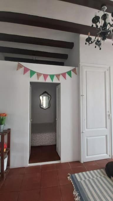 Homestay Small In Sants With Huge Terrace