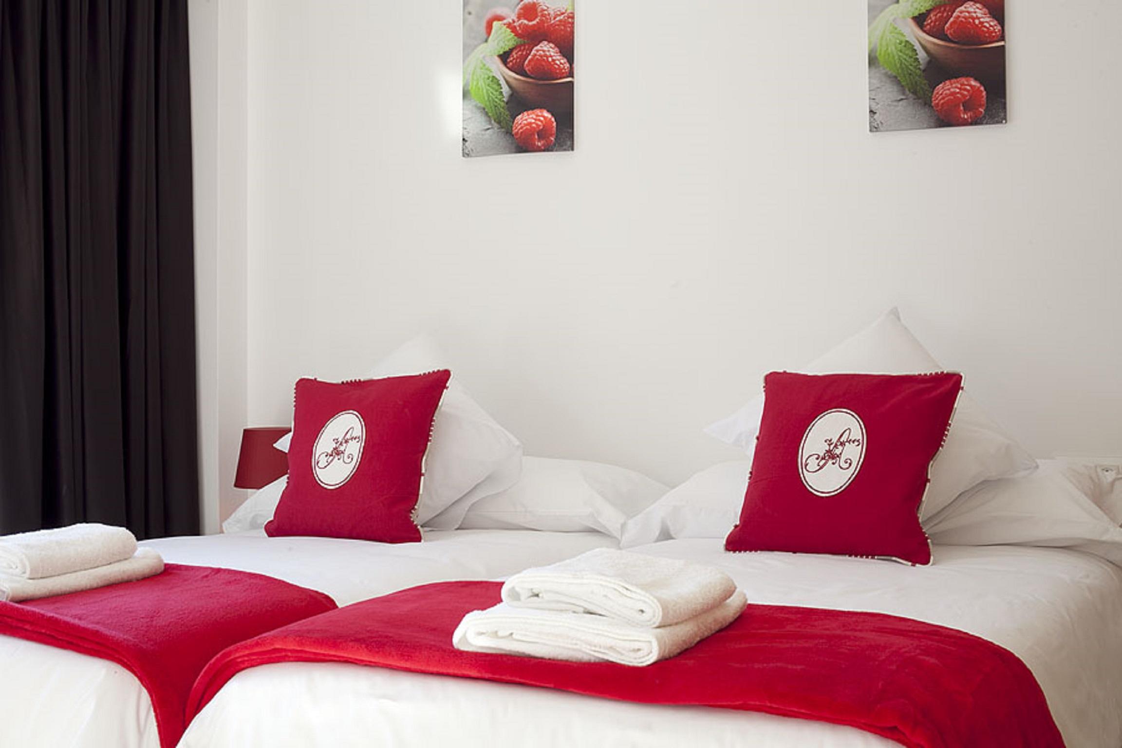 Charmsuites Nou Rambla *