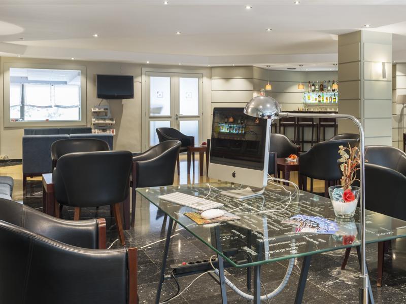 Arenas Atiram 4* Barcelona