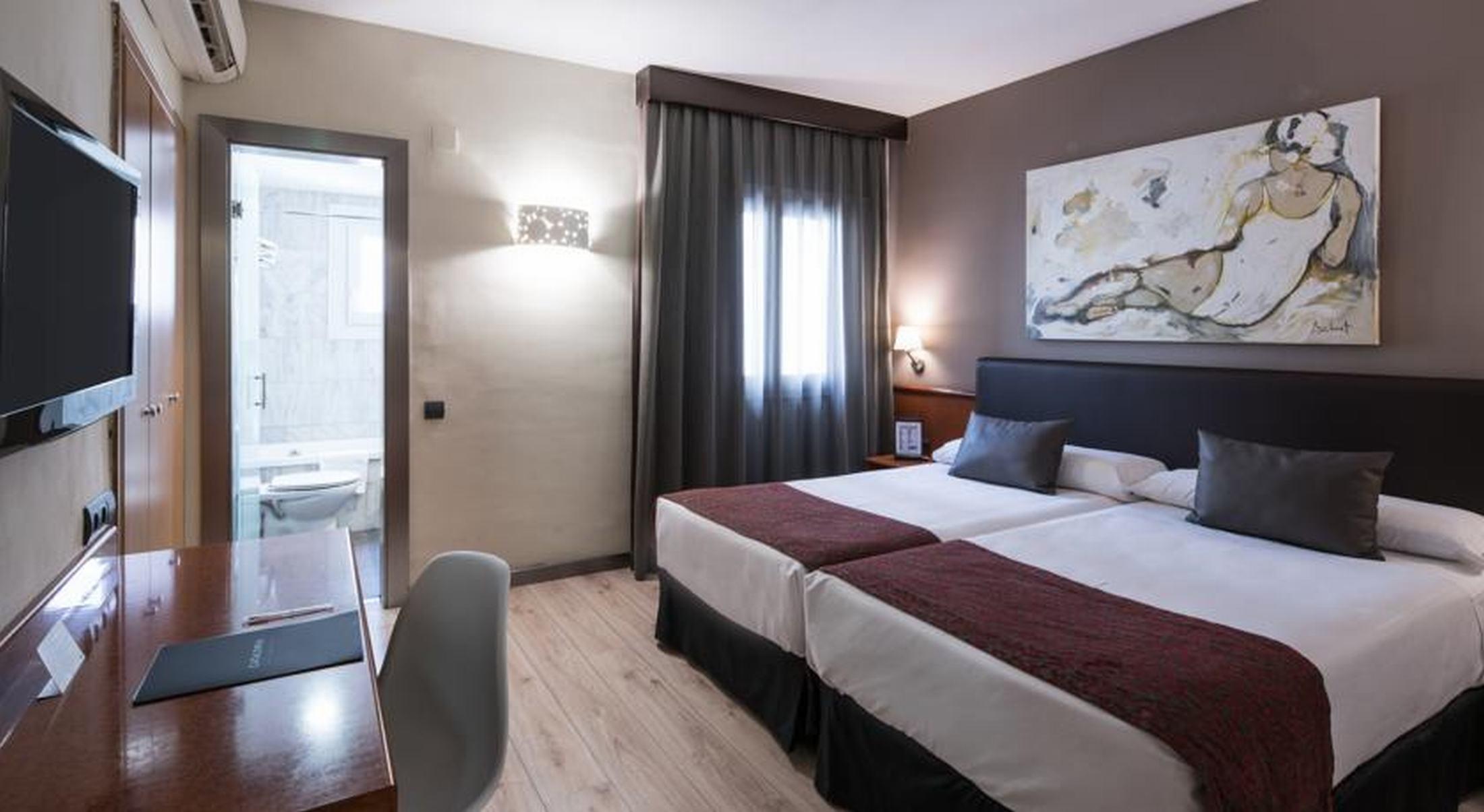 Catalonia Castellnou Hotel Barcelona