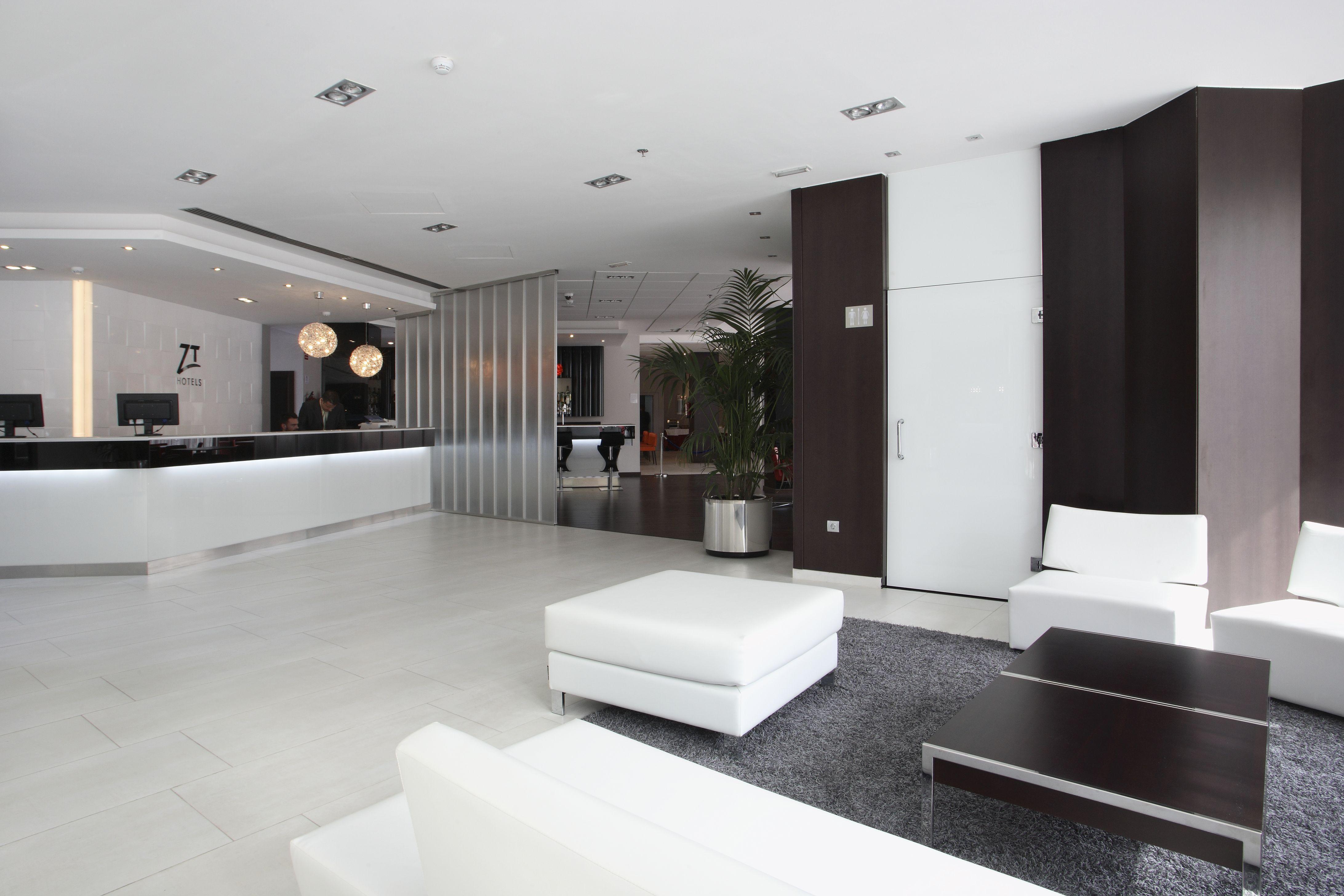& Olimpica Hotel 4*