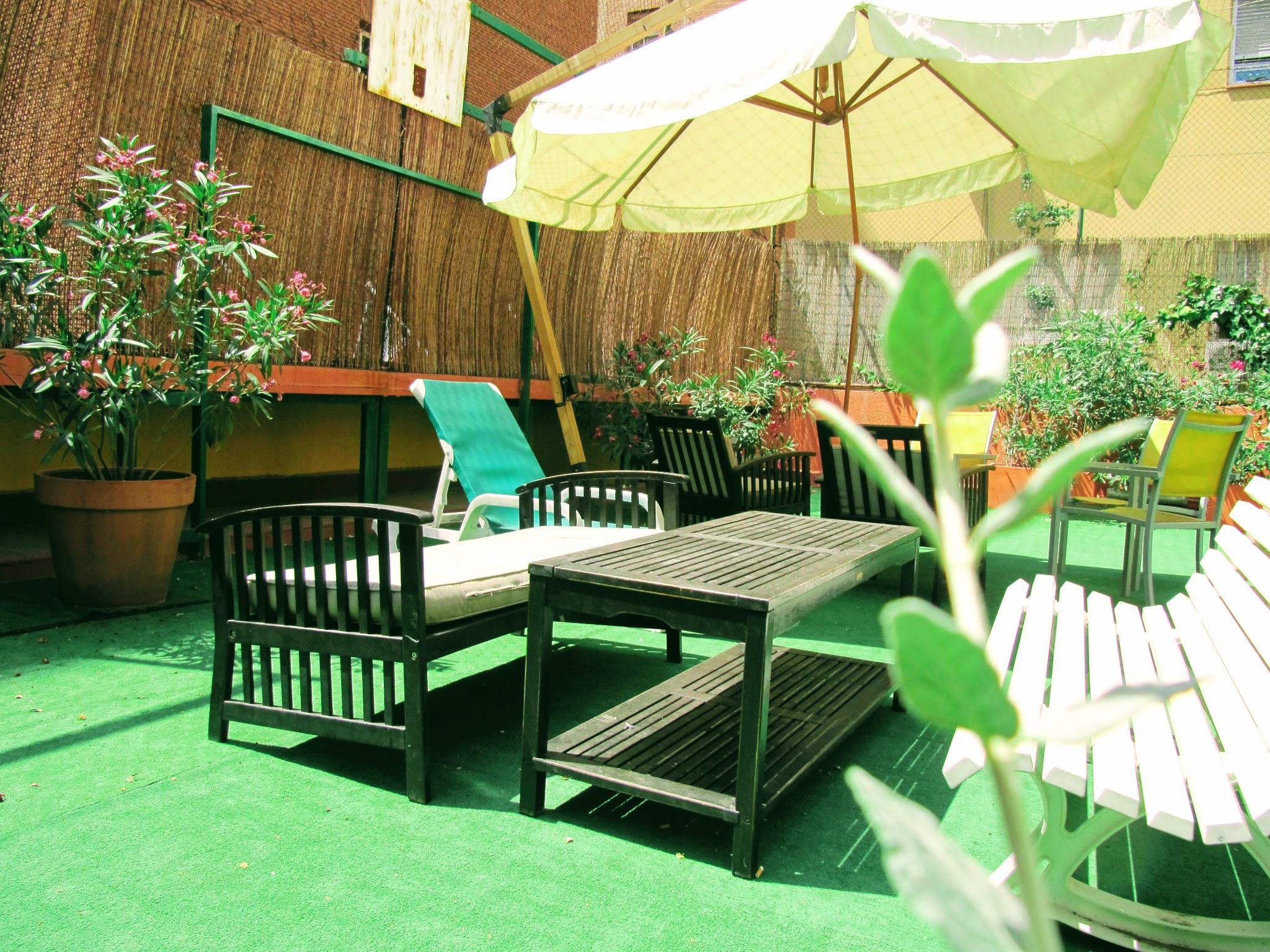 Onefam Les Corts Hostal Barcelona