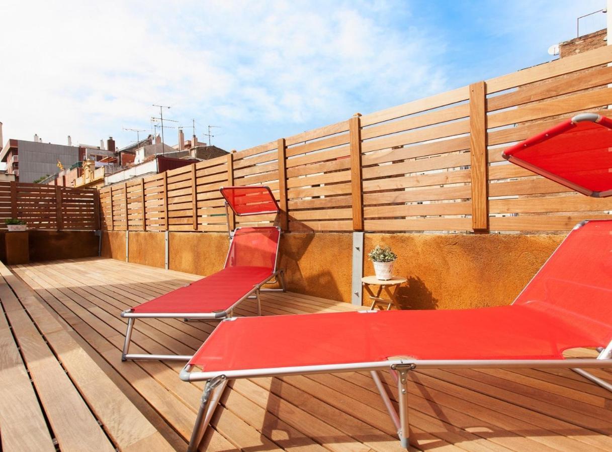 Miquel Angel - In Sants Large Community Terrace