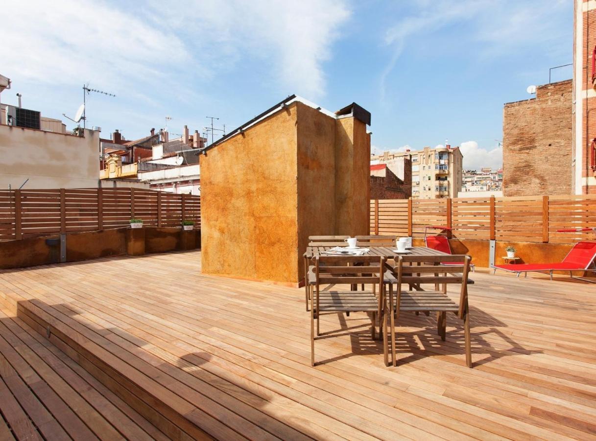 Miquel Angel - In Sants Large Community Terrace