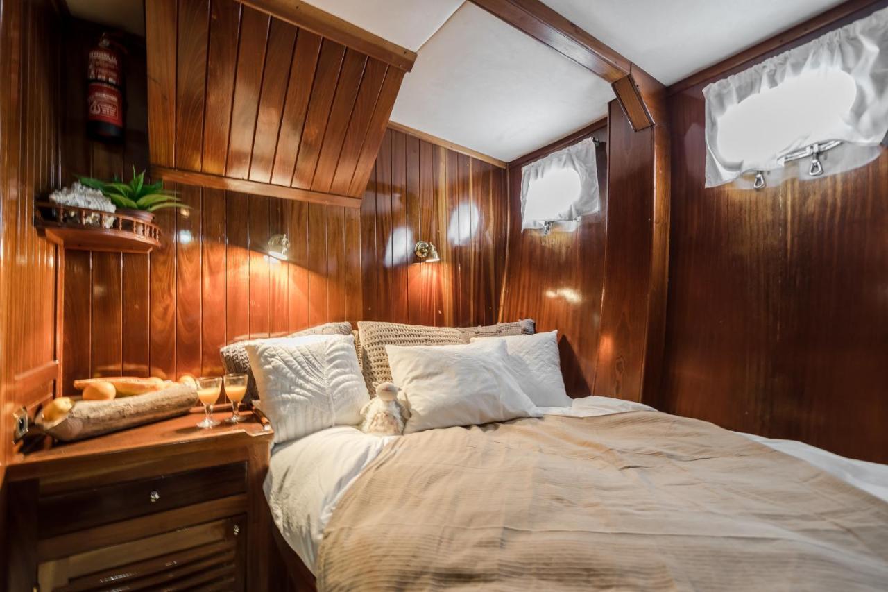 Spacious Yacht Center 5 Botel