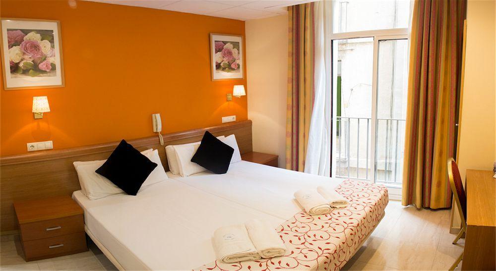 Standbyme Ramblas Guest house Barcelona