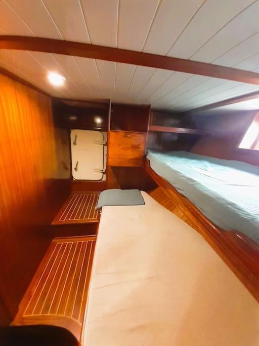 Adara Yacht - Big Turkish Gulet Hotel en barco